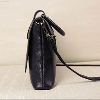 Chic Crocodile Pattern Crossbody Clutch - Perfect for Carnival & Mardi Gras Festivities - Estalios