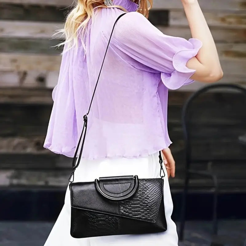 Chic Crocodile Pattern Crossbody Clutch - Perfect for Carnival & Mardi Gras Festivities - Estalios