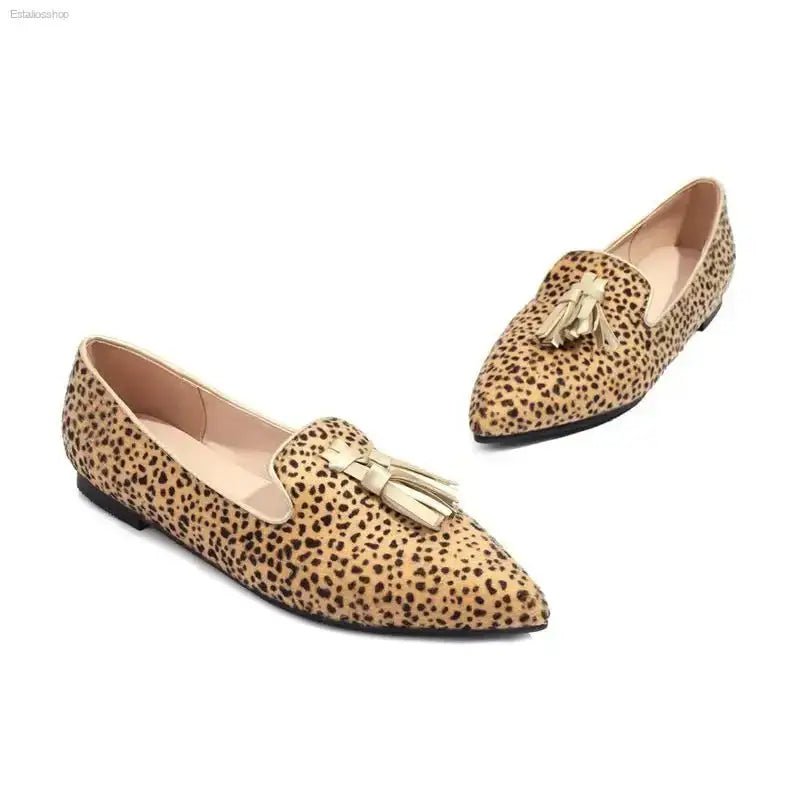 Chic Leopard Print Pointy Muller Shoes with Comfortable Slip - On Design for Fashionable Women Sizes 40 - 43 - EstaliosShop
