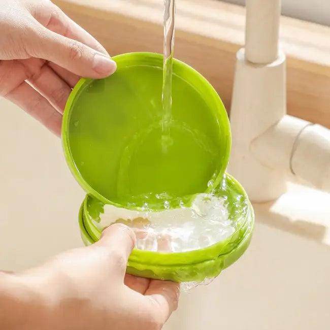 Upgrade Your Kitchen: Garlic Press and Fresh Keeper Set - Estalios