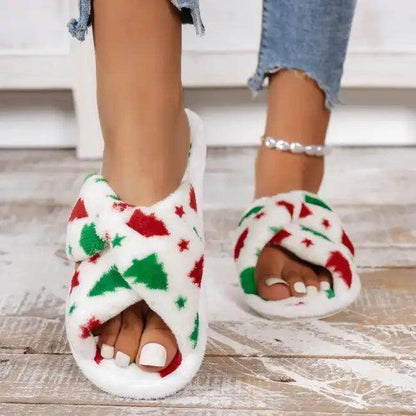 Festive Fuzzy Slippers for Cozy White Christmas Magic - Estalios
