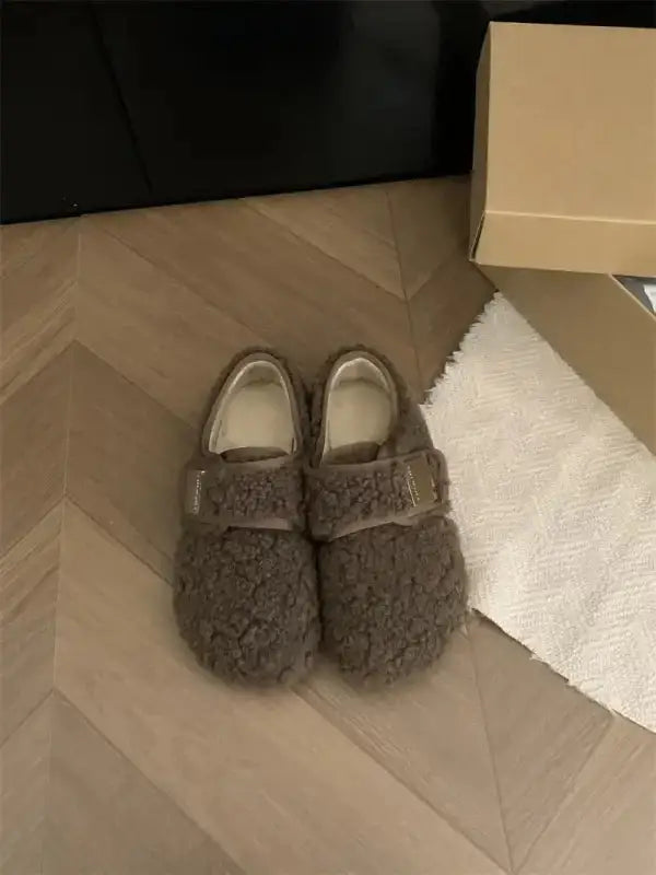 Cozy Fleece Bean Shoes with Velcro Strap for Comfortable Winter Wear for Women - EstaliosShop