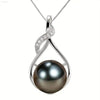 Silver pearl pendant necklace.