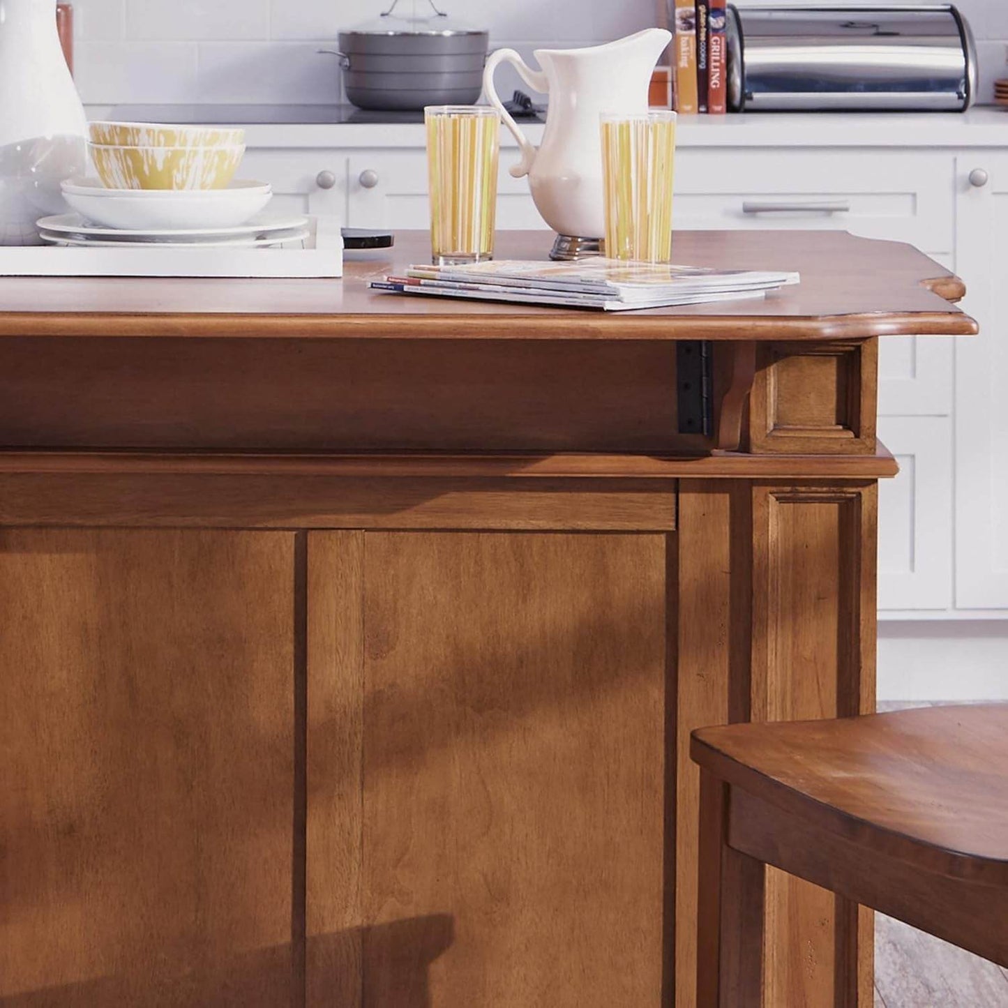 Americana Cottage Oak Kitchen Island Set with Two Stools - Estalios