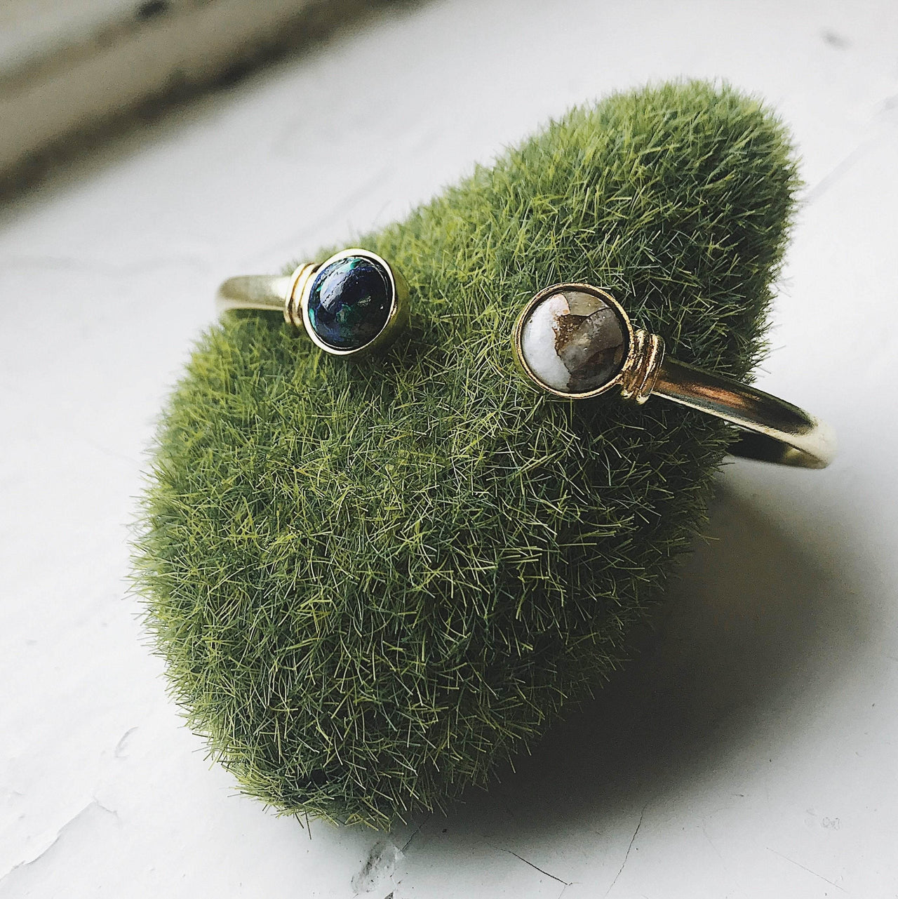 Earth and Moon Cuff Bracelet with Natural Stones - Adjustable Design - Estalios
