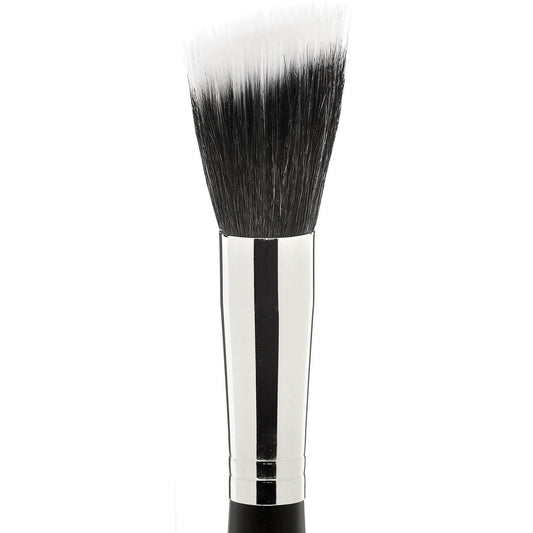 Effortless Application with #15 Bronzer Stippling Brush - Estalios