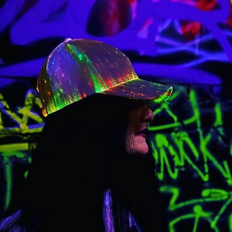 Electrify Your Look With the Illuminated Fiber Optic Cap - Estalios