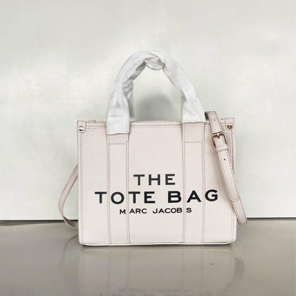 Elevate Your Look with the Ultimate Leather Tote Trio - Estalios