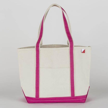 Elevate Your Style with Quality Apparel, Footwear, and More 

ShoreBags Classic Tote Medium with Lined Pockets for Utility - Estalios