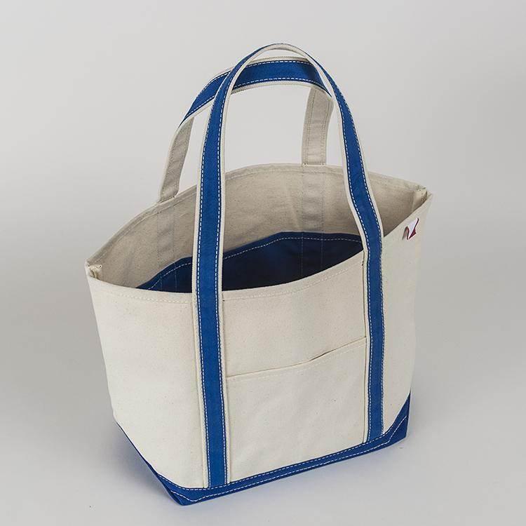 Elevate Your Style with Quality Apparel, Footwear, and More 

ShoreBags Classic Tote Medium with Lined Pockets for Utility - Estalios