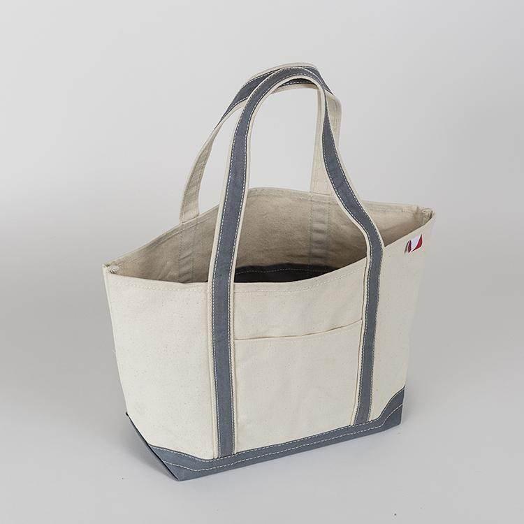 Elevate Your Style with Quality Apparel, Footwear, and More 

ShoreBags Classic Tote Medium with Lined Pockets for Utility - Estalios