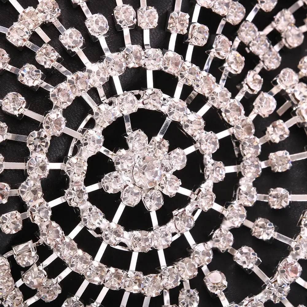 Exaggerated Long Flowing Su Hair Chain for Stunning Performances - Estalios