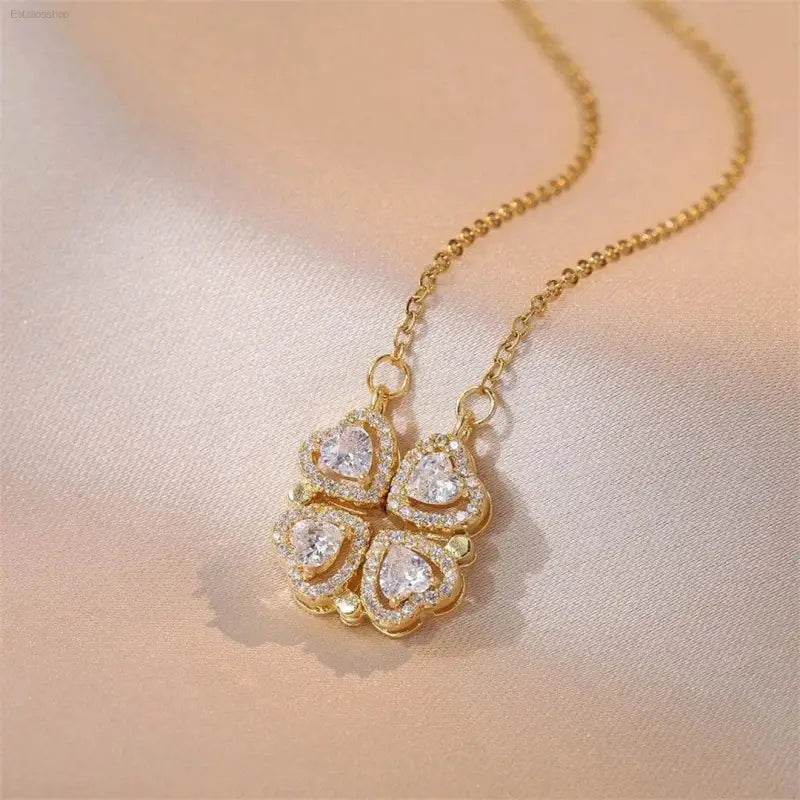 Fashion Retro Clover Heart Pendant Necklace for Women - Estalios