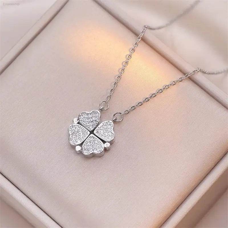 Fashion Retro Clover Heart Pendant Necklace for Women - Estalios