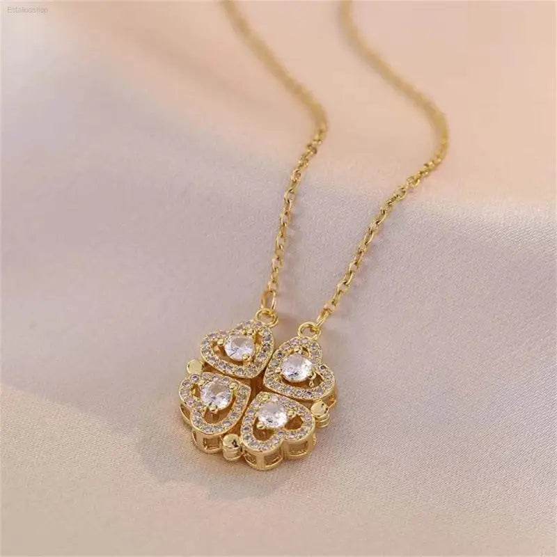 Fashion Retro Clover Heart Pendant Necklace for Women - Estalios