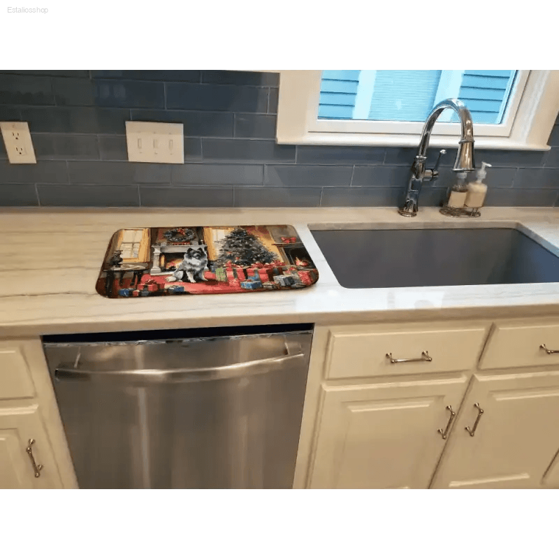 Festive Paws: Celebrate Christmas with a Dog Dish Mat! - Estalios