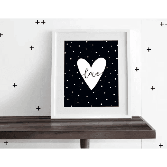 Black White Heart Art for Timeless Love and Elegance - Estalios