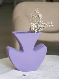Mesmerizing Lilac Ceramic Vase Enhances Any Home Decor - Estalios