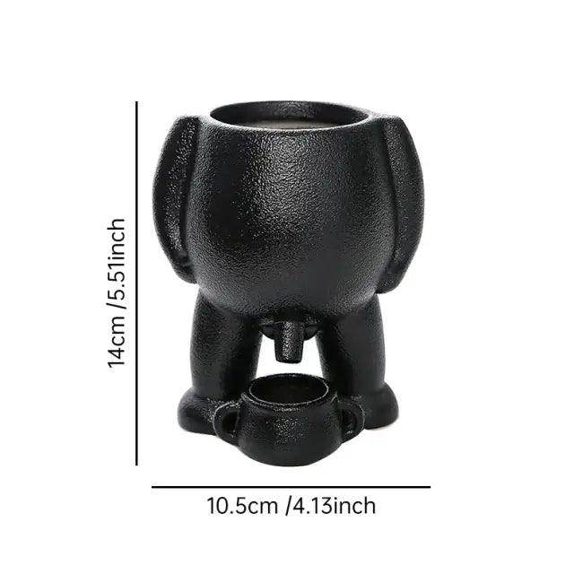 Funny Anthropomorphic Peeing Vase Planter for Unique Decor - Estalios