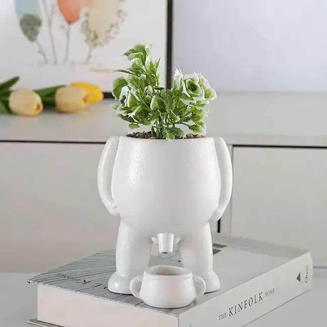 Funny Anthropomorphic Peeing Vase Planter for Unique Decor - Estalios