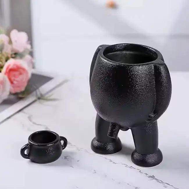 Funny Anthropomorphic Peeing Vase Planter for Unique Decor - Estalios