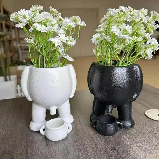 Funny Anthropomorphic Peeing Vase Planter for Unique Decor - Estalios