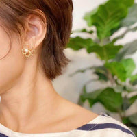 Gold Flower Freshwater Pearl Earrings with Heart Petals Elegance - Estalios