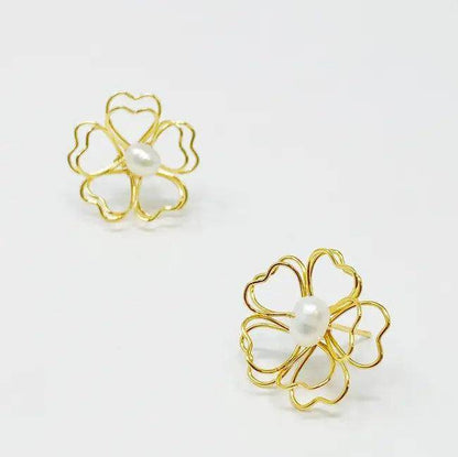Gold Flower Freshwater Pearl Earrings with Heart Petals Elegance - Estalios