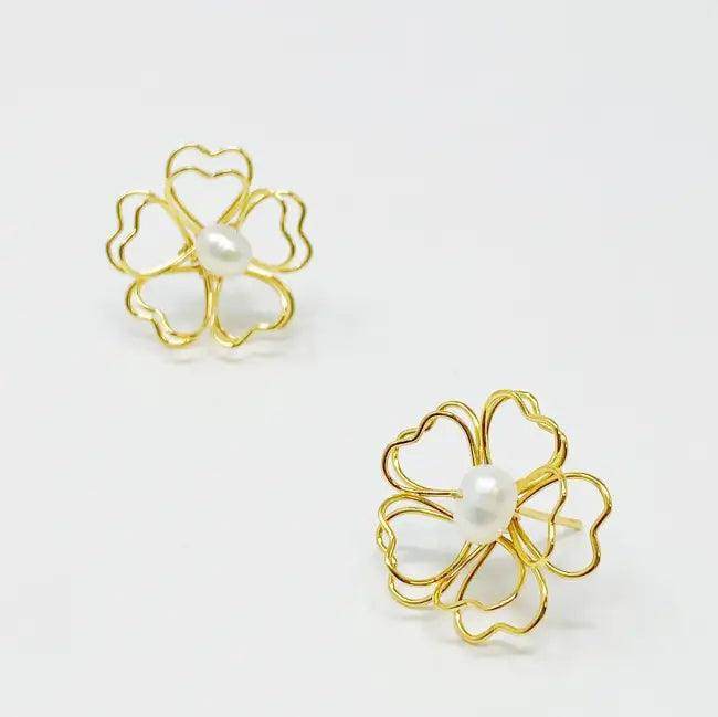 Gold Flower Freshwater Pearl Earrings with Heart Petals Elegance - Estalios