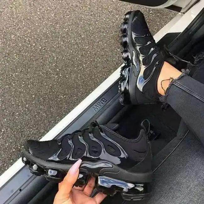 Unleash Bold Moves with Nike VaporMax Plus Sneakers - Estalios
