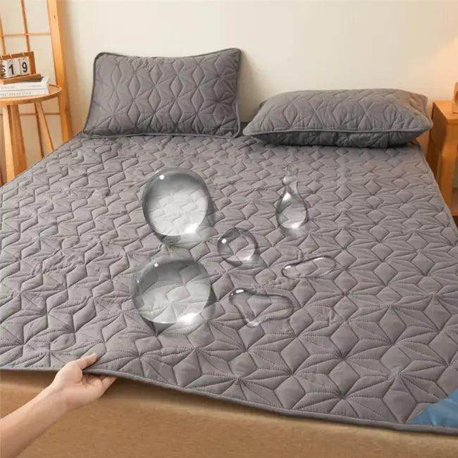 Gray Quilted Bedspread and Waterproof Mattress Protector Set for Ultimate Comfort - Estalios