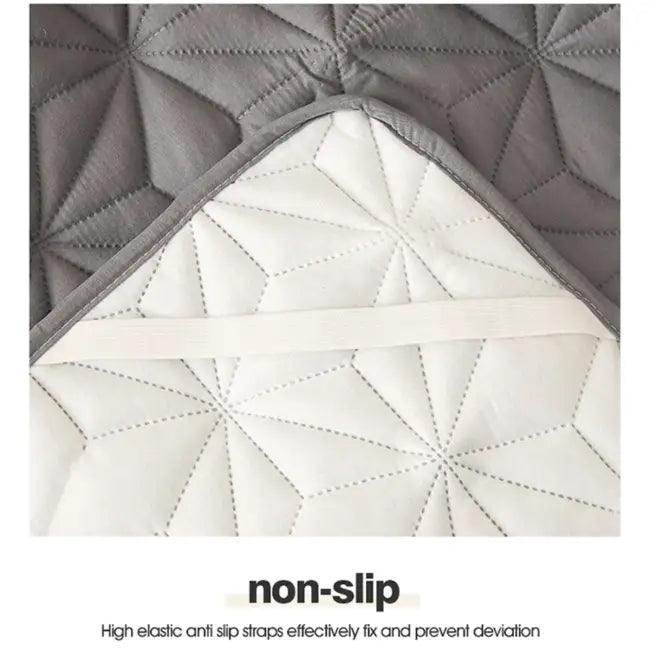 Gray Quilted Bedspread and Waterproof Mattress Protector Set for Ultimate Comfort - Estalios