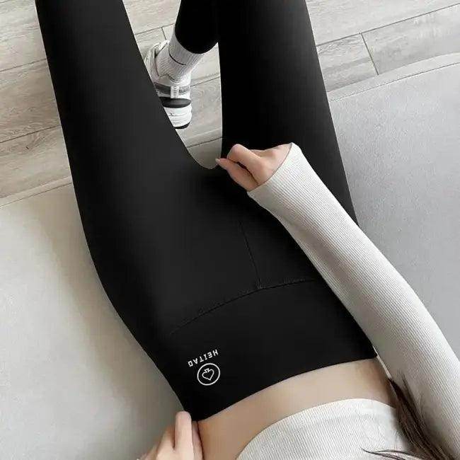 Sleek Folded Leggings High-Waisted for All-Day Comfort - Estalios