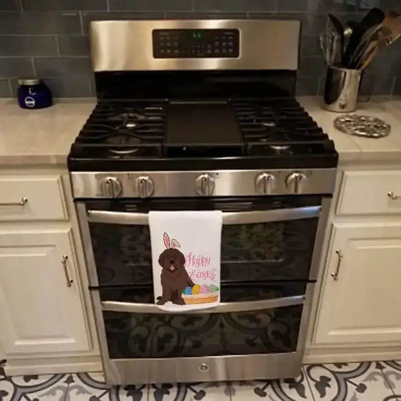 Hop into Easter with this adorable dog towel! This Easter-themed kitchen towel is the perfect way to add some Spring cheer to your home. Featuring an adorable - Estalios