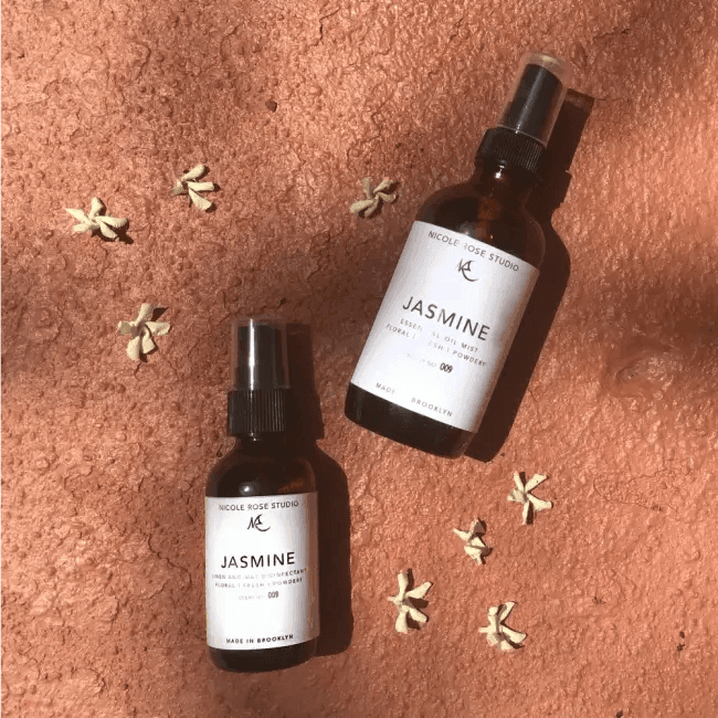Jasmine Essential Body Oil Spray for Relaxing Skincare - Estalios