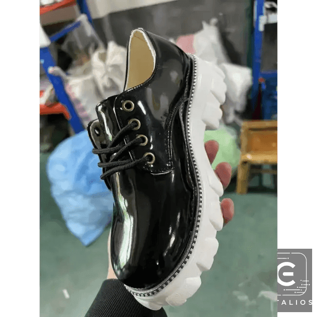 Strut in Style: Burgundy & Black Patent Leather Platforms for Comfort - Estalios