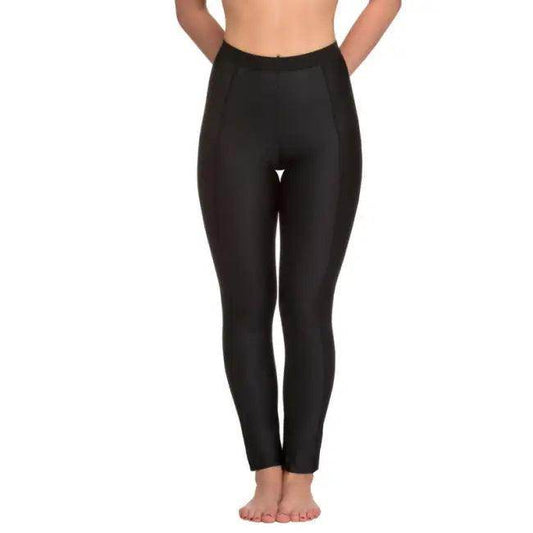 Empower Your Workout: Sleek Black Sports Bra and Leggings - Estalios