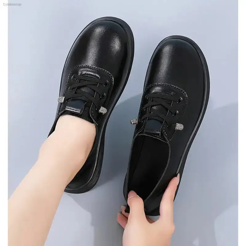 Lightweight Non - Slip Flat Shoes with Soft Soles for Stylish Women - EstaliosShop
