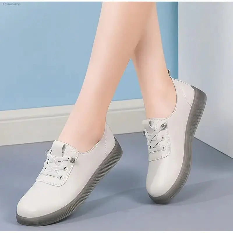 Lightweight Non - Slip Flat Shoes with Soft Soles for Stylish Women - EstaliosShop