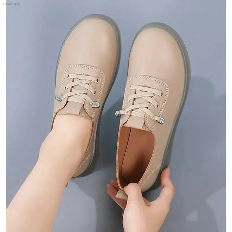 Lightweight Non - Slip Flat Shoes with Soft Soles for Stylish Women - EstaliosShop