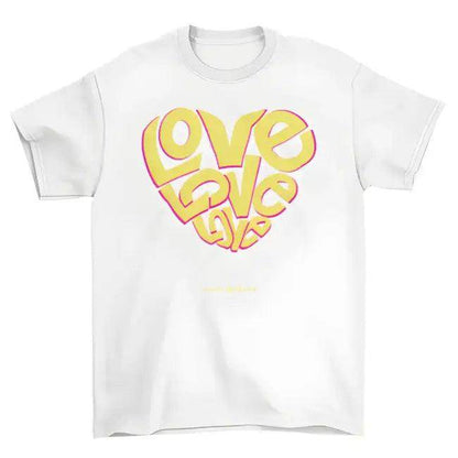 Vibrant Heart Tees: Bold Black and Lilac Styles for You - Estalios
