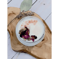 Enchanting Floral Crystal Scented Candle for Relaxation - Estalios