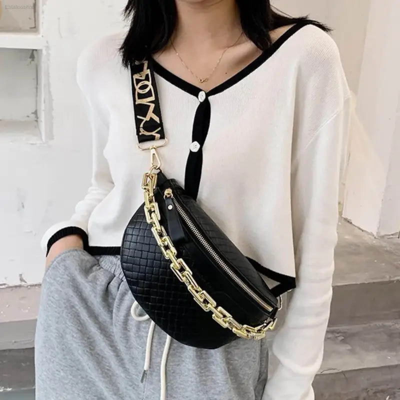 Luxury Plaid Leather Thick Chain Fanny Pack for Women - Versatile Waist, Shoulder, and Crossbody Bag in Black - Estalios