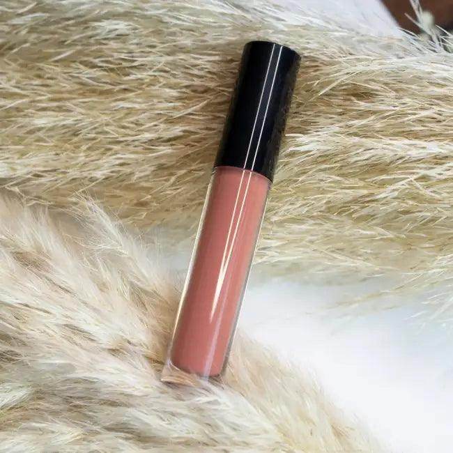 Mauve Liquid Lip Gloss with Natural Finish and Applicator - Estalios