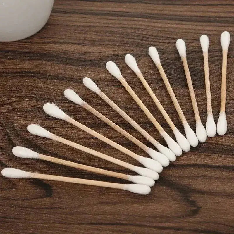 Natural wooden cotton swabs, perfect for baby care and ear cleaning sticks