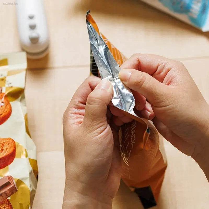 Mini Heat Bag Sealing Machine for Food Packaging Clips - Estalios