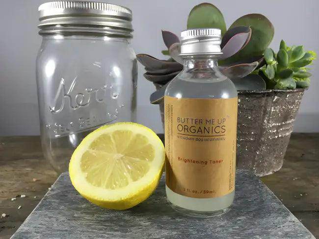 Organic Brightening Toner for Radiant Skin Display - Estalios