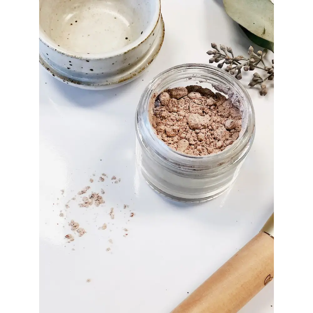 Open jar of Organic Finishing Powder for flawless powder setting every time