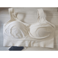 Unleash Invisible Support: The Seamless Black Bra! Experience unparalleled comfort and a smooth silhouette with our Black Seamless Bra. This bra is designed to disappear under - Estalios