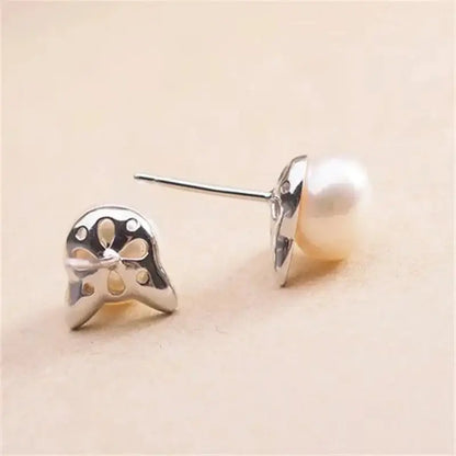 Cute Pearl Cat Stud Earrings perfect for any pet lover’s collection